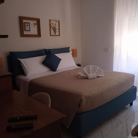 B&B Suite And Rooms San Giovanni Rome Exterior photo