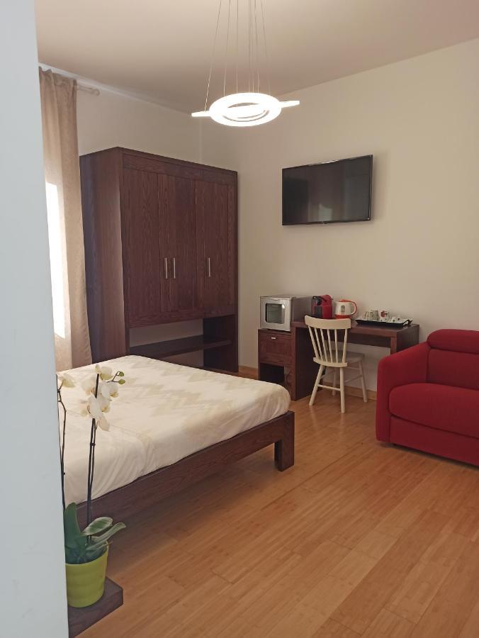 B&B Suite And Rooms San Giovanni Rome Exterior photo
