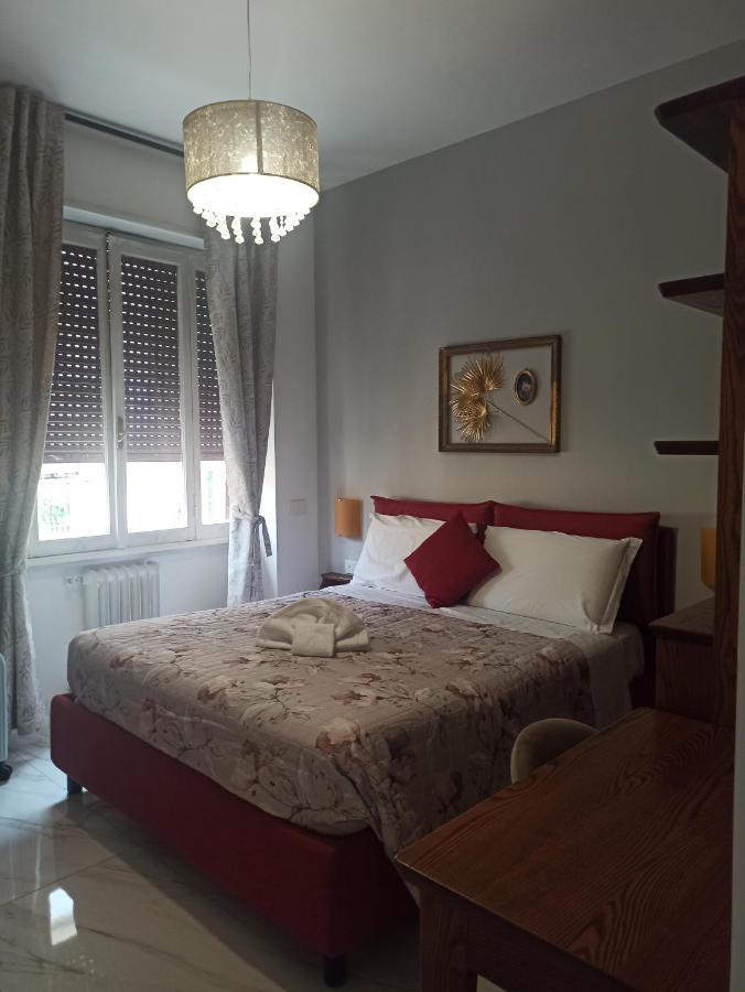 B&B Suite And Rooms San Giovanni Rome Exterior photo